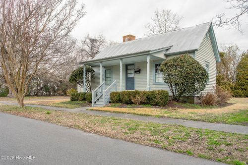 405 Phillips St, Edenton, NC, 27932-2055 | Card Image