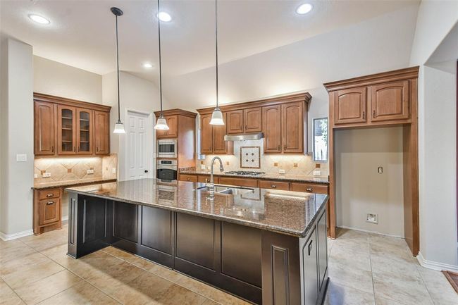 18618 Arlan Lake Dr, House other with 3 bedrooms, 3 bathrooms and 3 parking in Spring TX | Image 15