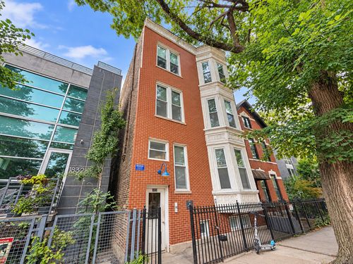 3f-1830 W Superior Street, Chicago, IL, 60622 | Card Image