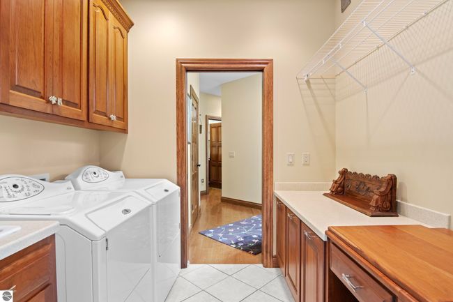 4173 Dornoch Ct, House other with 6 bedrooms, 4 bathrooms and null parking in Williamsburg MI | Image 46