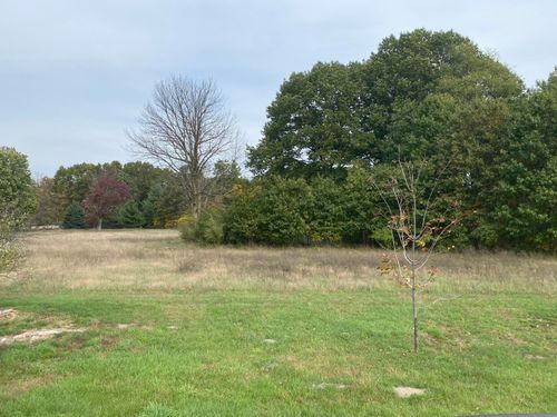 8517 Leonard St, Coopersville, MI, 49404-9753 | Card Image