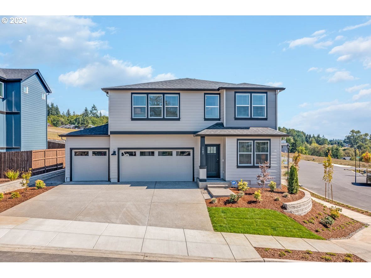 14th Ave, LA Center, WA 98629