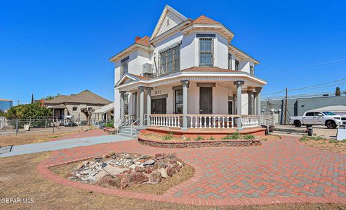 1331 Wyoming Ave, El Paso, TX, 79902-5574 | Card Image