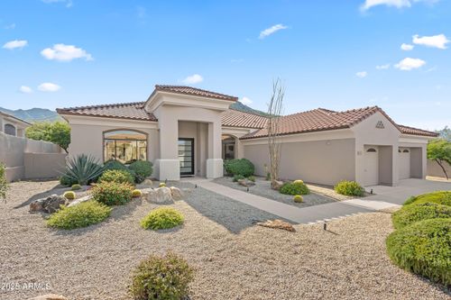 11917 E Mariposa Grande Dr, Scottsdale, AZ, 85255-5673 | Card Image