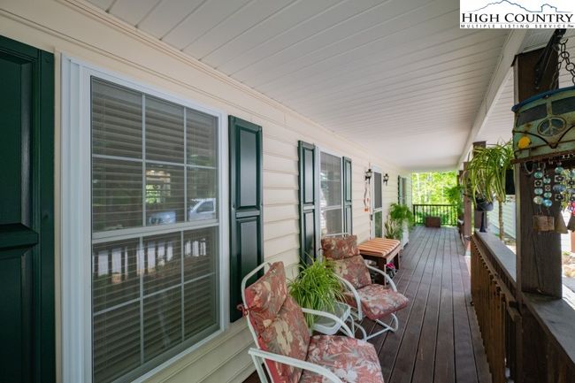 102 Wintergreen Way Rd, House other with 3 bedrooms, 4 bathrooms and null parking in Beech Mountain NC | Image 8