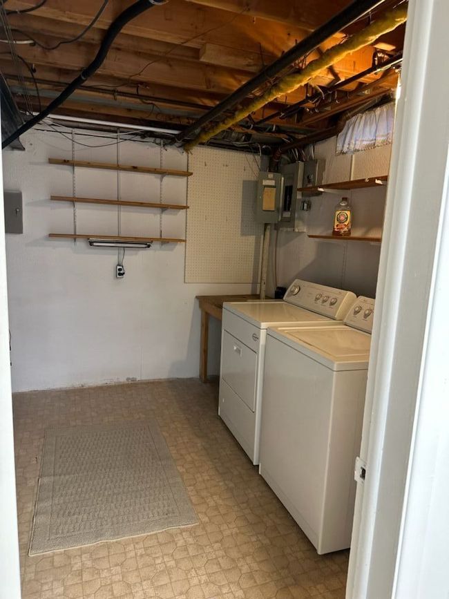 37310 Glenbrook Dr, Condo with 3 bedrooms, 2 bathrooms and null parking in Clinton Twp MI | Image 40