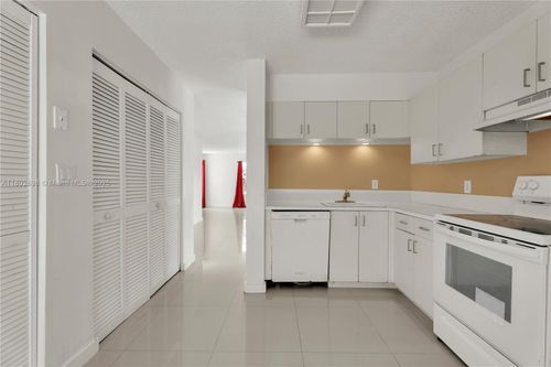 9826 Sw 222nd Ter, Cutler Bay, FL, 33190-1521 | Card Image