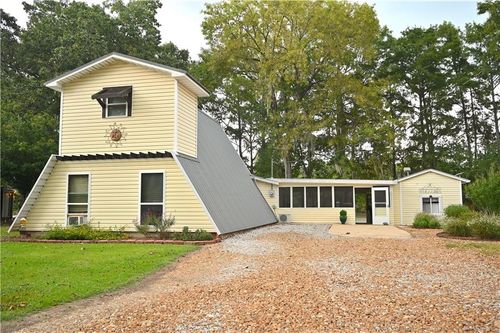 198 Chuck Davis Ln, Marksville, LA, 71351-4632 | Card Image