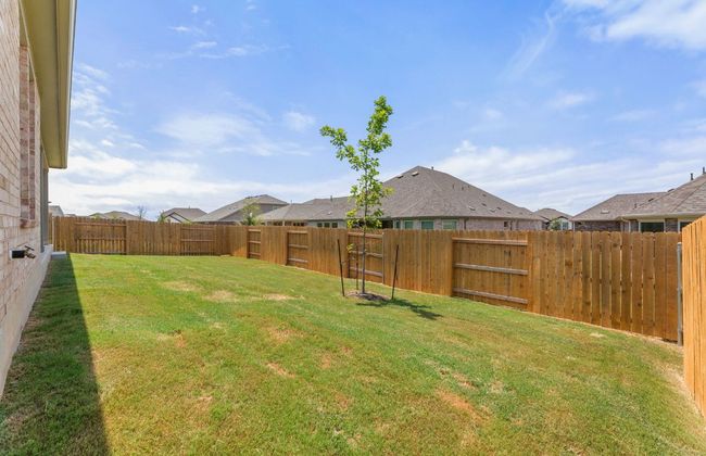 291 Muddy Creek Way, House other with 3 bedrooms, 2 bathrooms and 2 parking in Kyle TX | Image 15