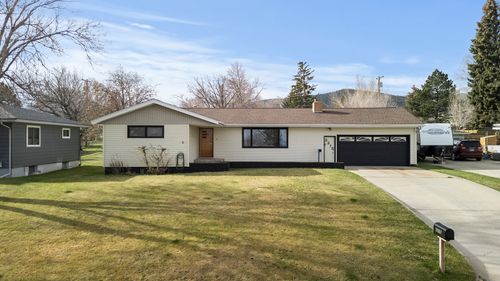 2215 E 6th Avenue, Helena, MT, 59601 | Card Image