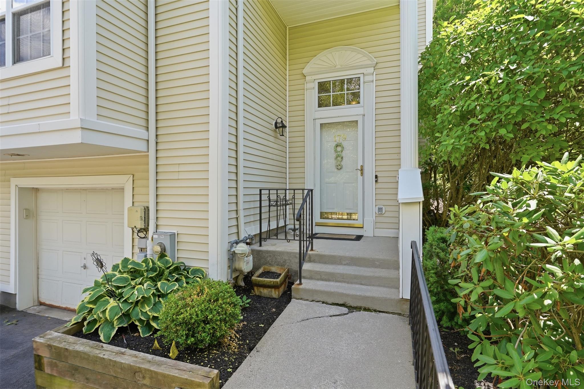 Residential in Newburgh (Town) 3