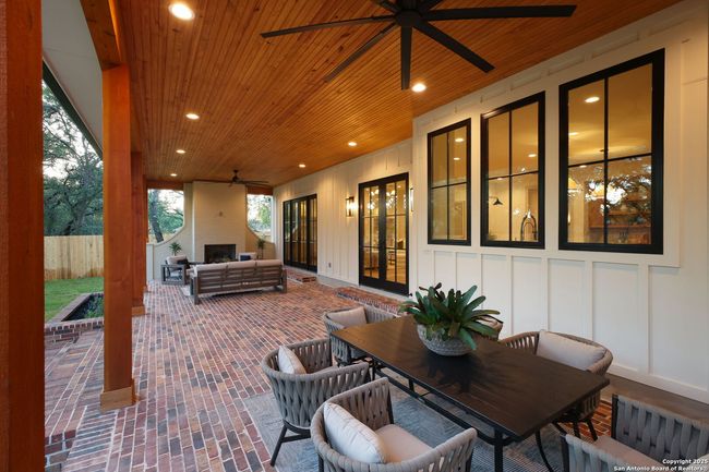 133 Sequoia Dr, House other with 4 bedrooms, 4 bathrooms and null parking in Hollywood Park TX | Image 43