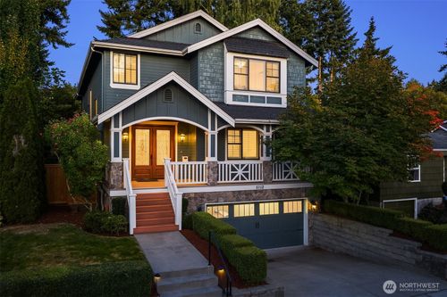 5112 48th Avenue Ne, Seattle, WA, 98105 | Card Image