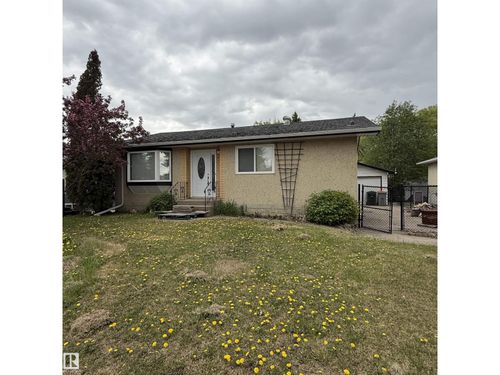 5307 48 St, Stony Plain, AB, T7Z1E4 | Card Image