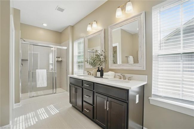 637 Middleton Way, House other with 5 bedrooms, 4 bathrooms and null parking in Chesapeake VA | Image 41