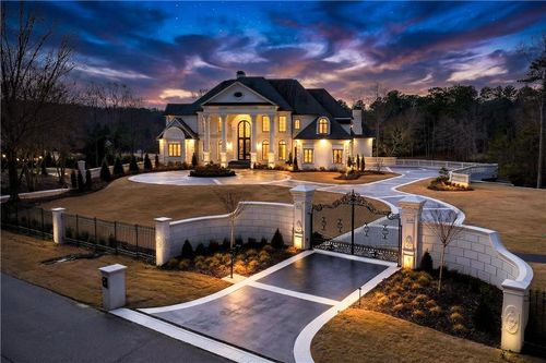 10450 Belladrum, Johns Creek, GA, 30022-5132 | Card Image