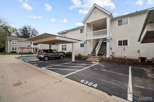 4304 Inlet Isle Dr, Florissant, MO, 63034-3028 | Card Image