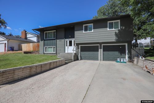 604 Fullerton Ave, Buffalo, WY, 82834-2520 | Card Image