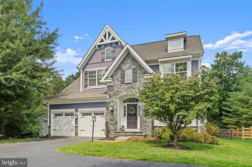 14425 Woodwill Ln, GAINESVILLE, VA, 20155-3894 | Card Image