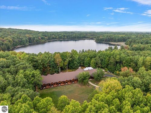 3943 N Skookum Road, Luther, MI, 49656 | Card Image