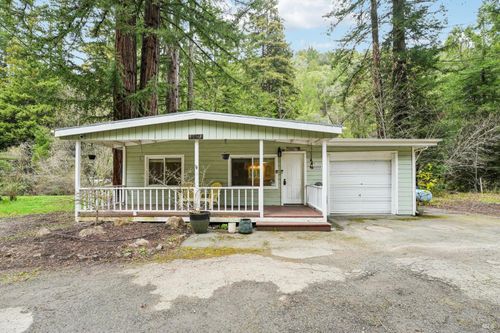 15500 Monte Rosa Ave, Guerneville, CA, 95446-9384 | Card Image