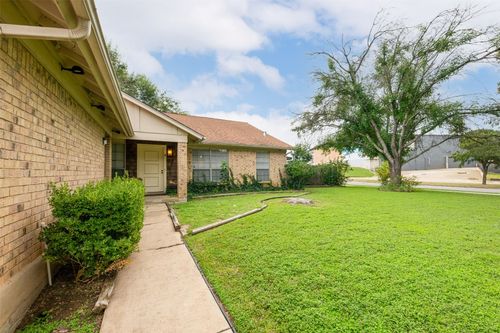 b-2605 Brickford Cv, Austin, TX, 78745-4857 | Card Image
