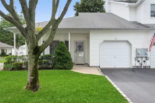 53 Oyster Cove Ln, Blue Point, NY, 11715-1245 | Card Image