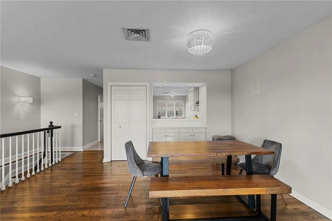 APT-5 - 400 Meshanticut Valley Pkwy, Condo with 2 bedrooms, 3 bathrooms and 2 parking in Cranston RI | Image 21