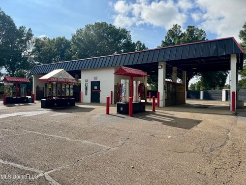 1999 Highway 301 S, Lake Cormorant, MS, 38641 | Card Image