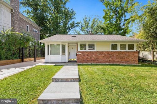 5934 Anniston Rd, BETHESDA, MD, 20817-3421 | Card Image