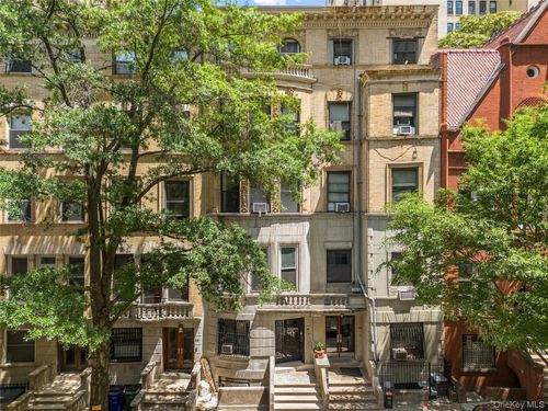 311 W 78th St, New York, NY, 10024-6541 | Card Image