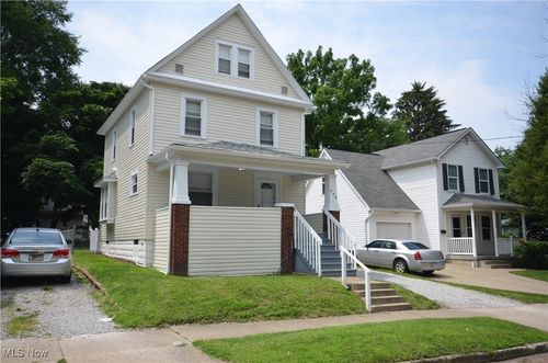 430 Alexander St, Akron, OH, 44306-1714 | Card Image