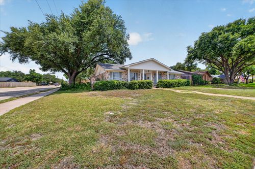 430 Worcester Way, Richardson, TX, 75080 | Card Image