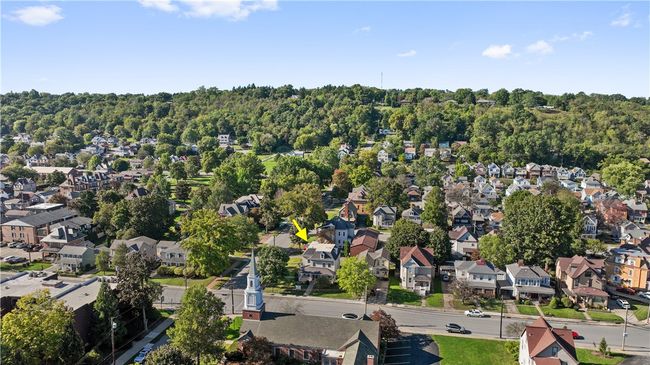 396 4 Th St, House other with 5 bedrooms, 3 bathrooms and 6 parking in Beaver PA | Image 41