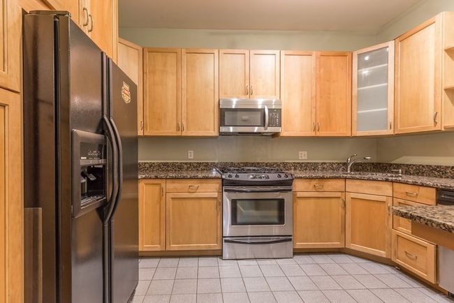 APT-2 - 15 Blackwood St, Condo with 2 bedrooms, 1 bathrooms and null parking in Boston MA | Image 4
