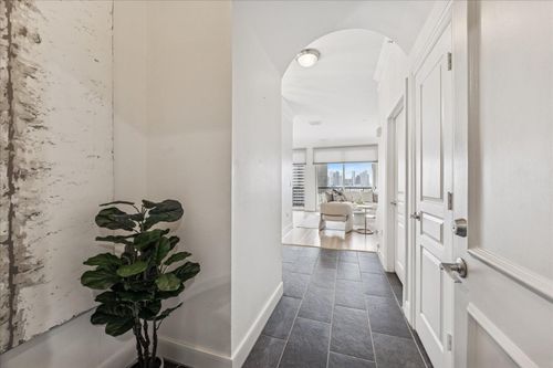 unit-1408-3333 Allen Pkwy, Houston, TX, 77019-1843 | Card Image