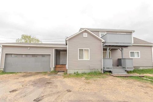 10112 104 Avenue Sw, Grande Prairie, AB, T8V1E7 | Card Image