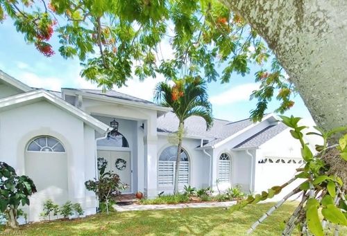 726 Nw 37th Pl, CAPE CORAL, FL, 33993-6311 | Card Image