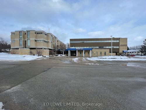 320-121 Wellington St W, Barrie, ON, L4N1L2 | Card Image