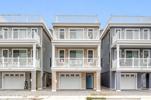 122 Hancock Ave, Seaside Heights, NJ, 08751-2025 | Card Image