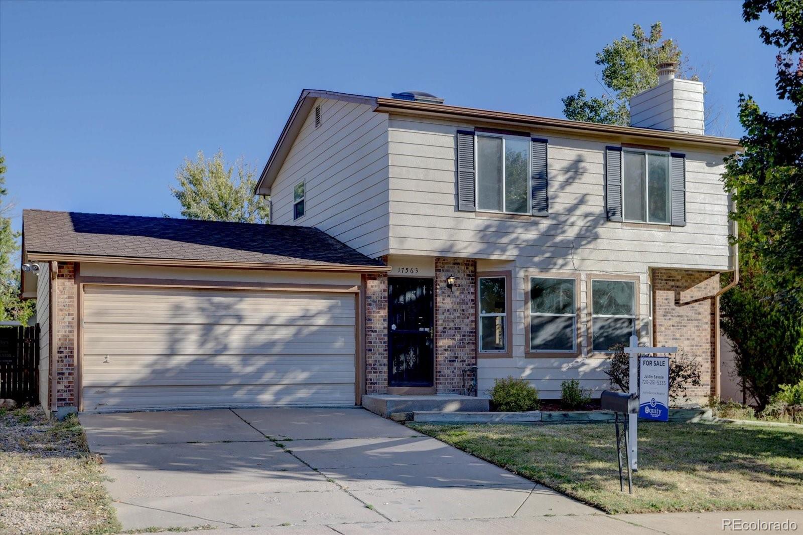 Bellewood Cir, Aurora, CO 80015