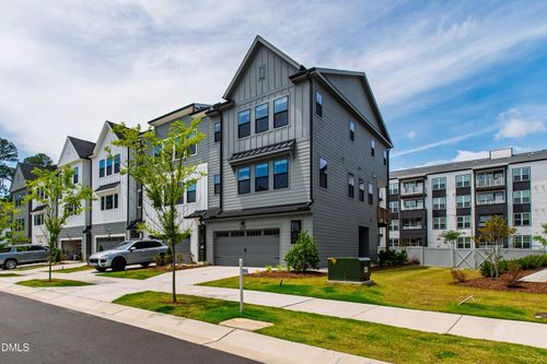 4713 Cypress Tree Ln, Raleigh, NC, 27612-5690 | Card Image