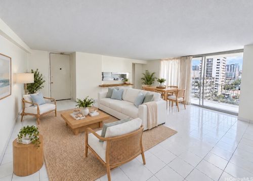1303-222 Liliuokalani Ave, Honolulu, HI, 96815-3506 | Card Image