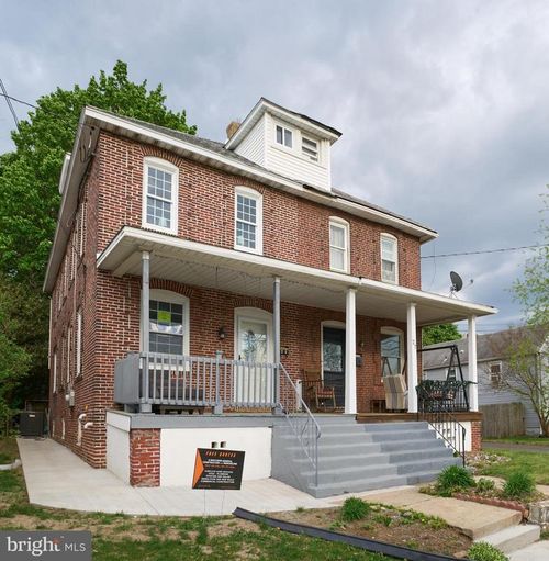 25 S Holly Ave, MAPLE SHADE, NJ, 08052-1715 | Card Image