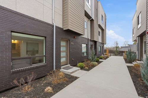 6996 S Brookhill Dr, Cottonwood Heights, UT, 84121-3608 | Card Image
