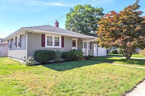 152 Armsby St, New Bedford, MA, 02745 | Card Image