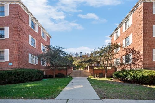apt-1-340 Ridge Ave, Evanston, IL, 60202-3392 | Card Image