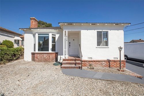 4116 Briggs Ave, Montrose, CA, 91020-1402 | Card Image