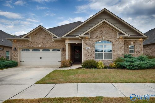 9418 Crysillas Dr, Madison, AL, 35757-7648 | Card Image