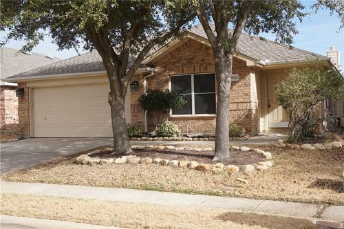 11800 Ponderosa Pine Dr, Fort Worth, TX, 76244-7728 | Card Image